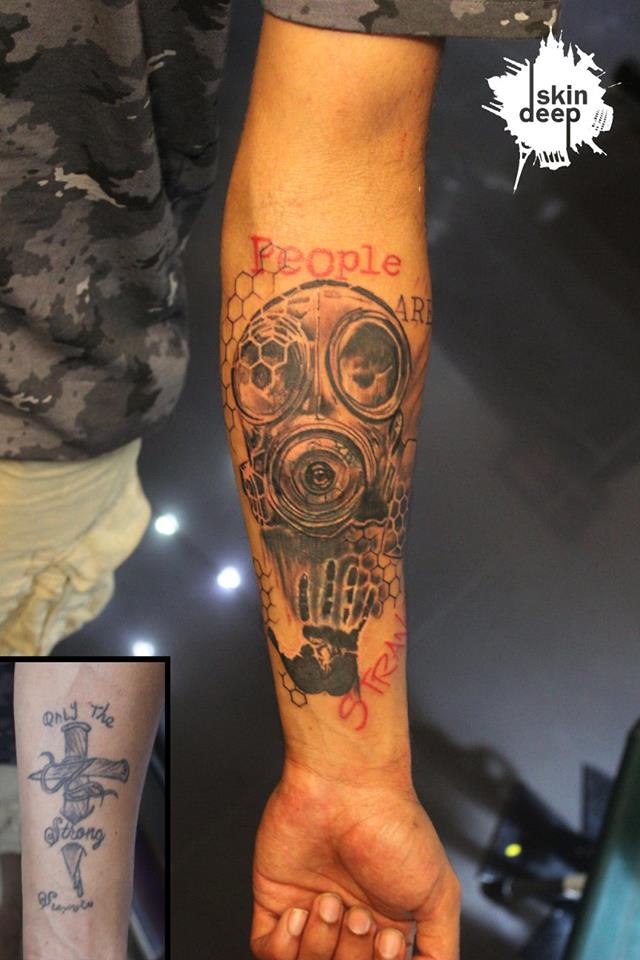 Cover Up Tattoo – Gas Mask